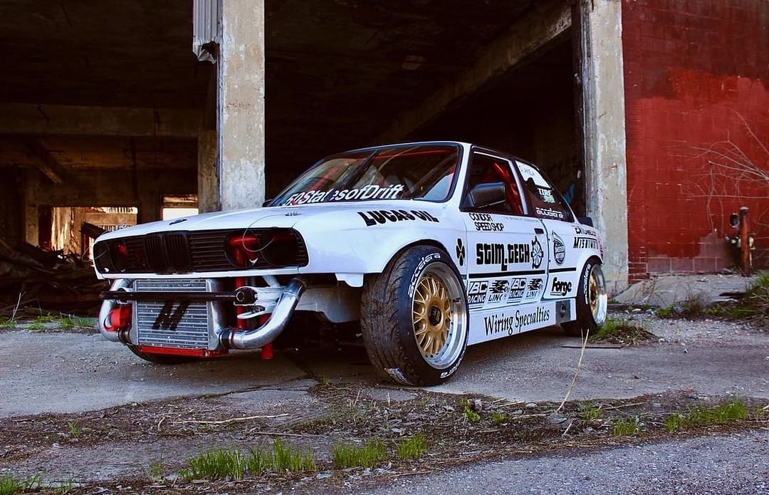 Widebody E30 wide